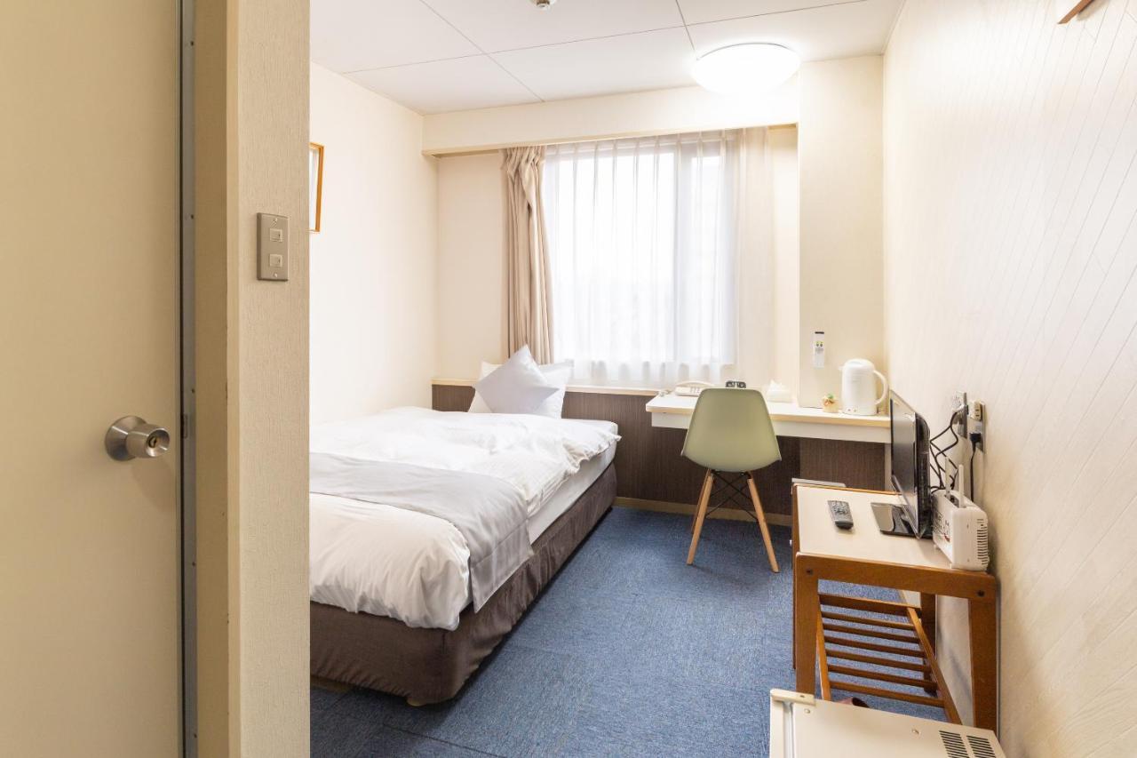 Oyo Joetsu City Hotel Kasugayama Экстерьер фото