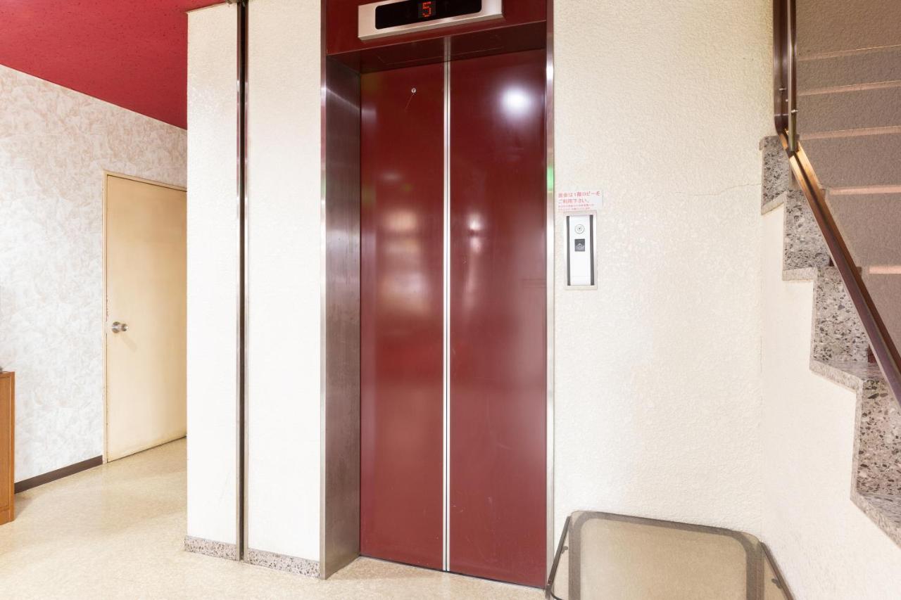 Oyo Joetsu City Hotel Kasugayama Экстерьер фото